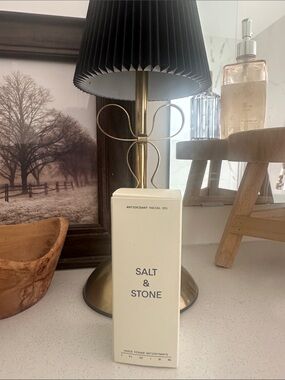 Salt & Stone Antioxidant Facial Oil — Cream
